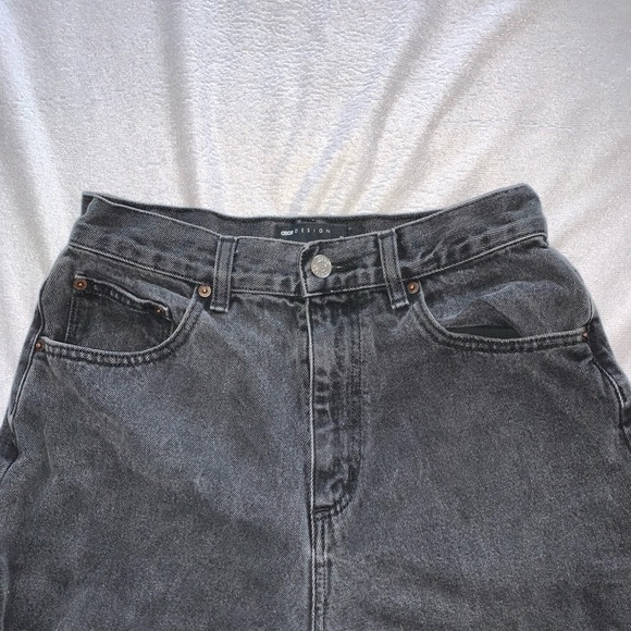 ASOS mom jeans - Picture 2 of 3